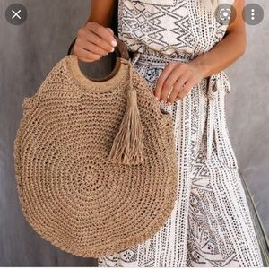 Vici bayou straw tassel handbag